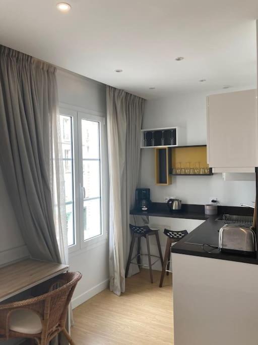 Studio Saint Germain Des Pres Paris Exterior foto